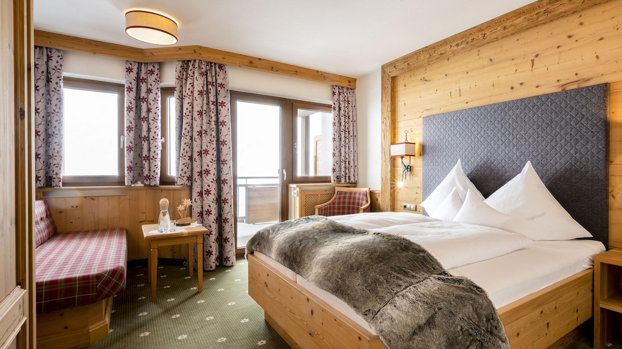 Hotel Almhof Galtuer Luaran gambar